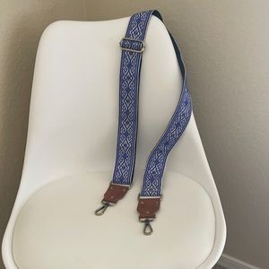 Vintage Guitar Purse Strap - Blue
